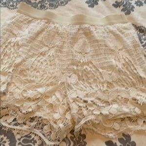 White lace shorts